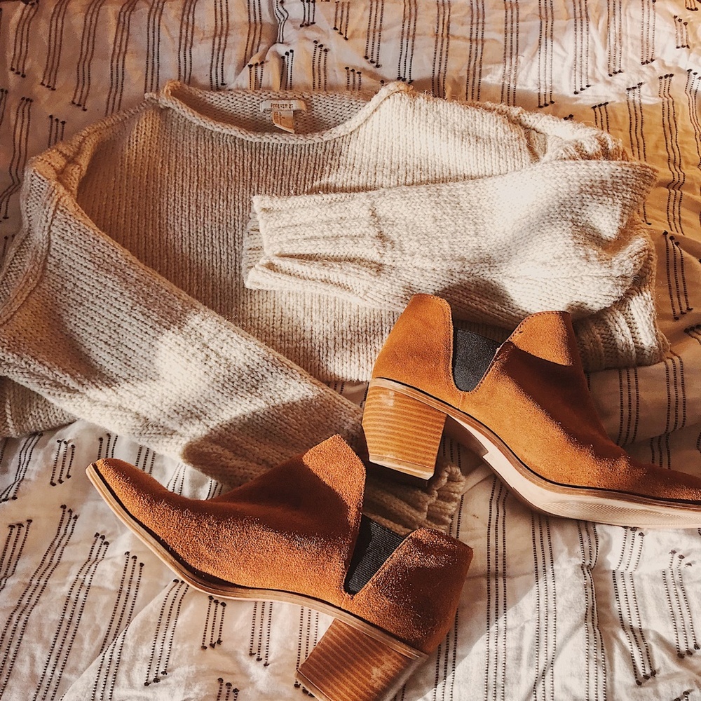 Off-White Chunky Knit Sweater